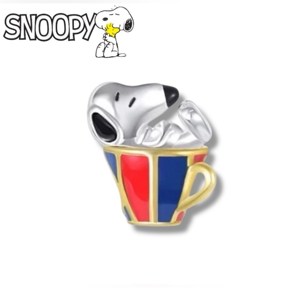 Silver Snoopy Charm in teacup